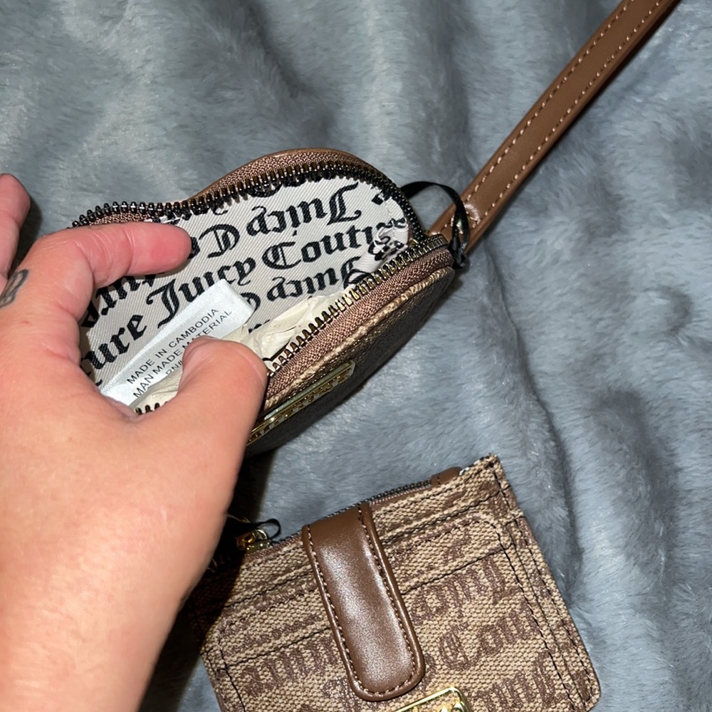 JUICY COUTURE - Picture 6 of 10
